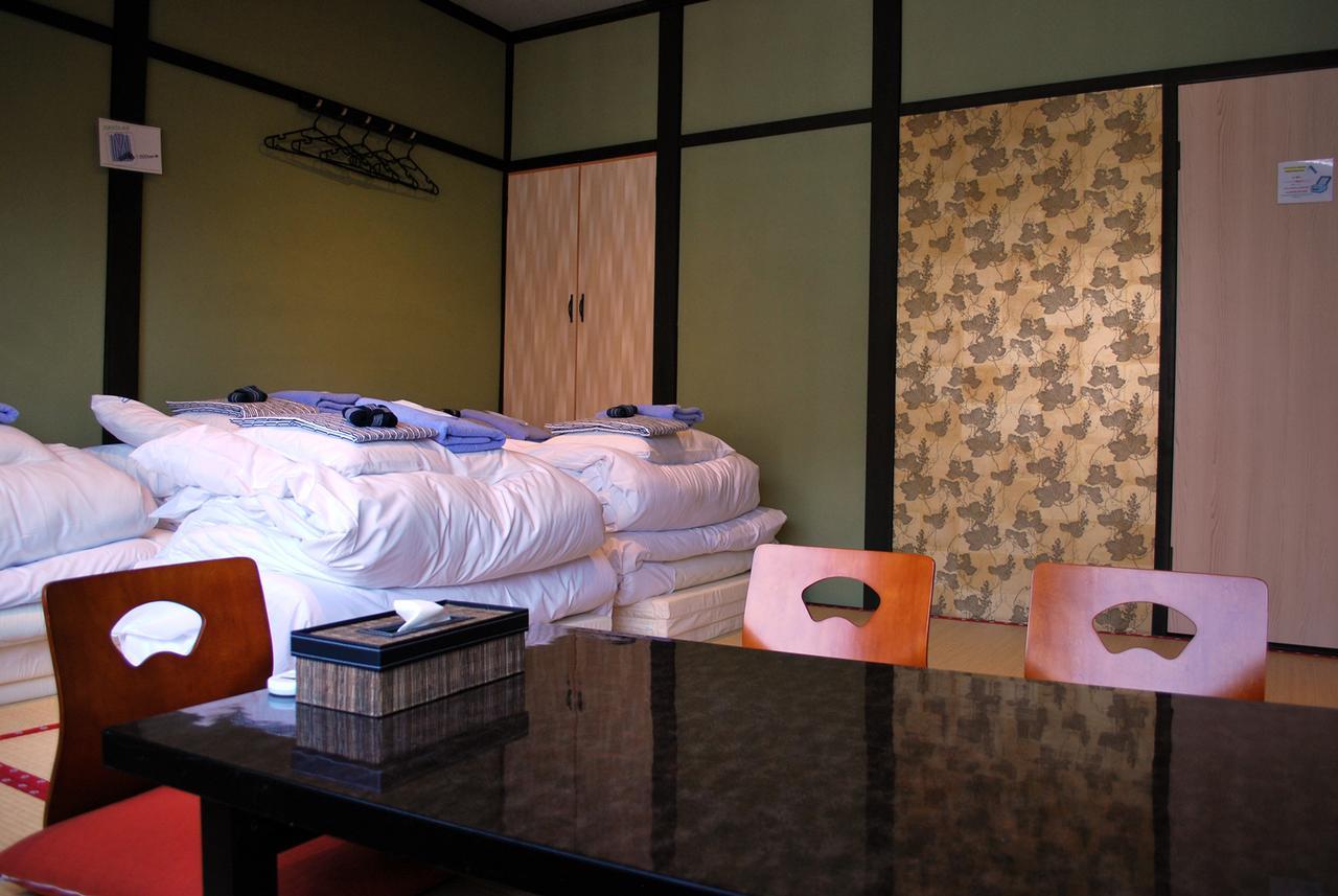 Hida Takayama Relax Hostel Bettei Fuji Экстерьер фото